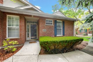18590 W Point Drive, Tinley Park, IL 60477