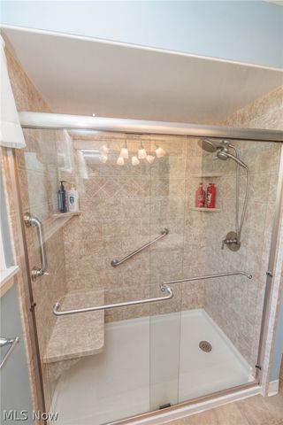 1421 Driftwood Lane, Macedonia, OH 44056
