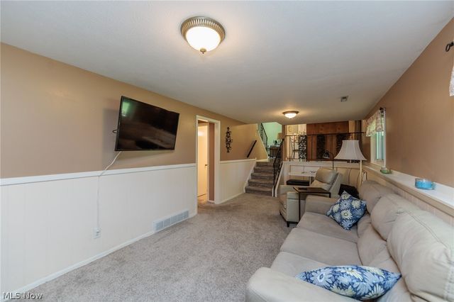 1421 Driftwood Lane, Macedonia, OH 44056