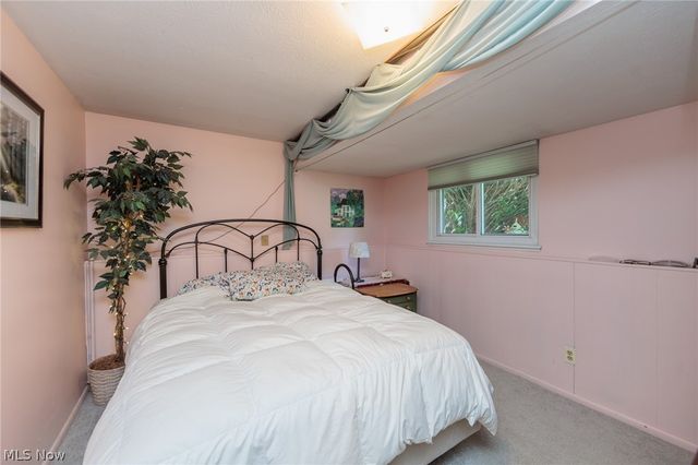 1421 Driftwood Lane, Macedonia, OH 44056