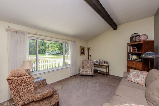 1421 Driftwood Lane, Macedonia, OH 44056