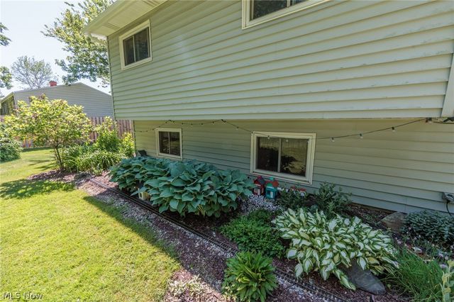 1421 Driftwood Lane, Macedonia, OH 44056
