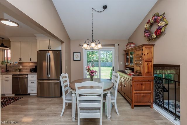 1421 Driftwood Lane, Macedonia, OH 44056