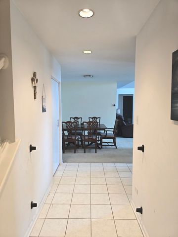 6624 Martin France Circle 3B, Tinley Park, IL 60477