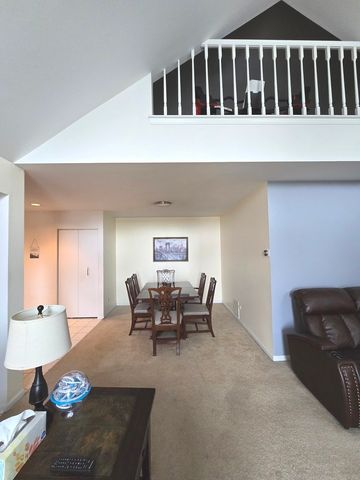 6624 Martin France Circle 3B, Tinley Park, IL 60477