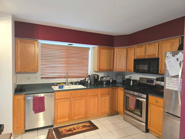 6624 Martin France Circle 3B, Tinley Park, IL 60477
