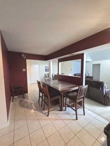6624 Martin France Circle 3B, Tinley Park, IL 60477