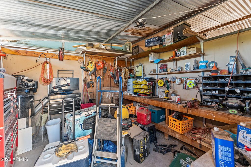 Image 62 of property listing at 51263 US HIGHWAY 60 89 --, Wickenburg, AZ 85390