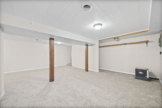 531 Morrison Dr, Clarksville, TN 37042