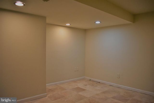 17603 LONGVIEW LN, Olney, MD 20832