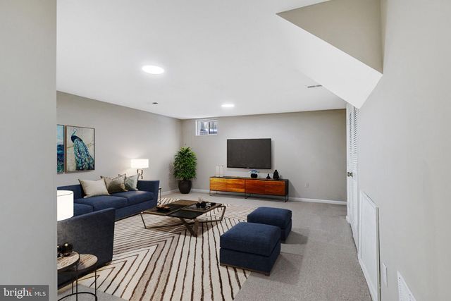 7572 HELMSDALE PL, Manassas, VA 20109