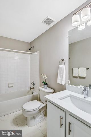 7572 HELMSDALE PL, Manassas, VA 20109