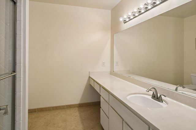 103 Missiion, East Palo Alto, CA 94303