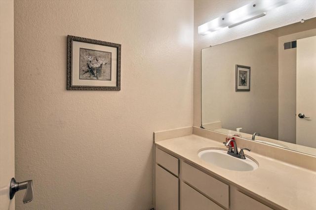 103 Missiion, East Palo Alto, CA 94303