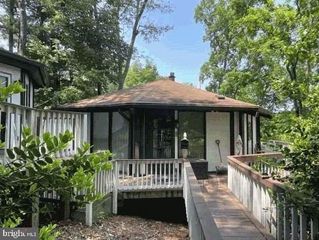 10306 REINDEER TRL, New Market, MD 21774