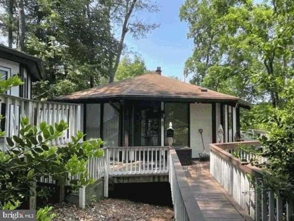 10306 REINDEER TRL, New Market, MD 21774