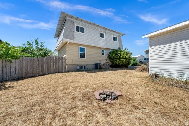 5289 S LEPRECHAUN LN, Salt Lake City, UT 84118