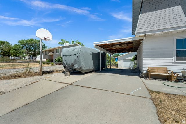 5289 S LEPRECHAUN LN, Salt Lake City, UT 84118