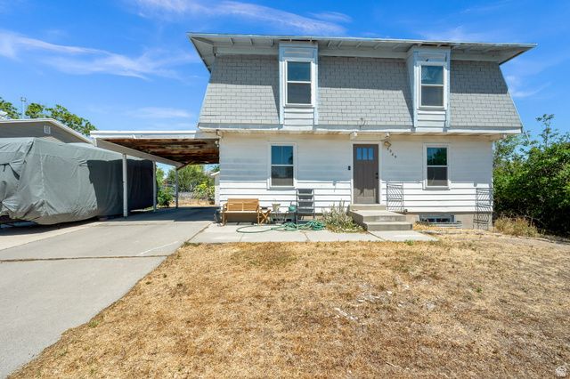 5289 S LEPRECHAUN LN, Salt Lake City, UT 84118