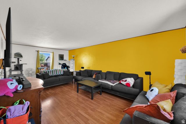 5289 S LEPRECHAUN LN, Salt Lake City, UT 84118