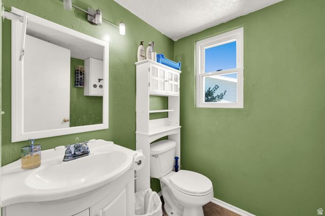 5289 S LEPRECHAUN LN, Salt Lake City, UT 84118