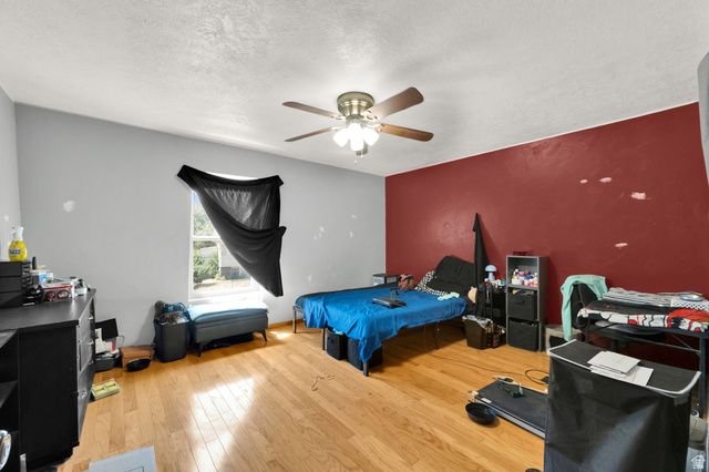 5289 S LEPRECHAUN LN, Salt Lake City, UT 84118
