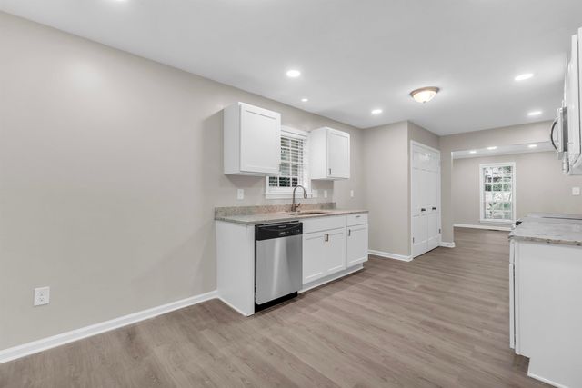 1793 HAYDEN RD, Germantown, TN 38138