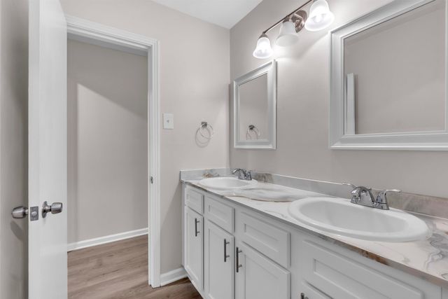 1793 HAYDEN RD, Germantown, TN 38138