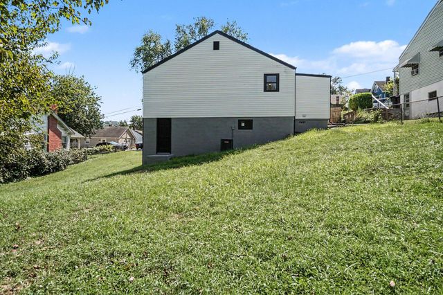 108 Alexander Street, Frankfort, KY 40601