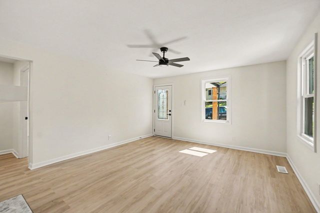 108 Alexander Street, Frankfort, KY 40601