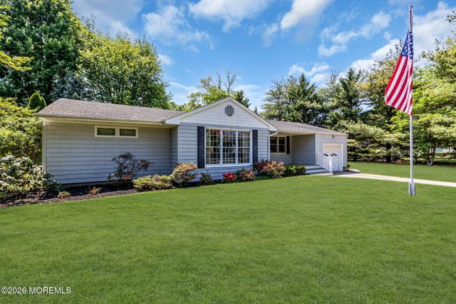 15 Chestnut Street, Port Monmouth, NJ 07758