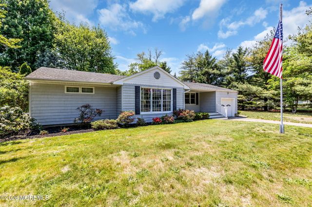15 Chestnut Street, Port Monmouth, NJ 07758