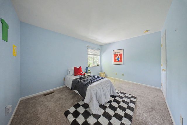 7001 Shadetree Court, Florence, KY 41042