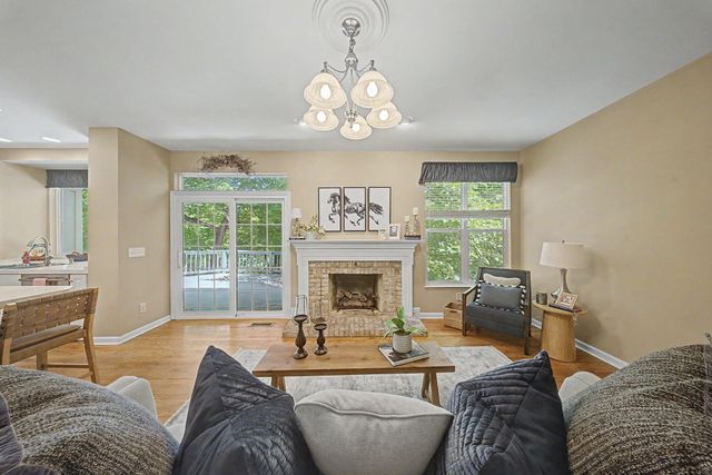 7001 Shadetree Court, Florence, KY 41042