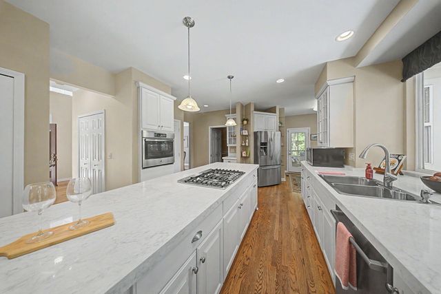 7001 Shadetree Court, Florence, KY 41042