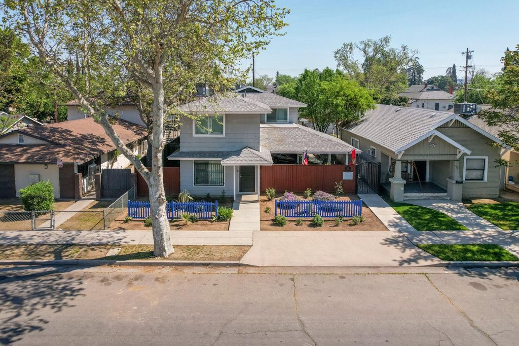 Image 15 of property listing at 402 N Poplar Avenue, Fresno, CA 93701