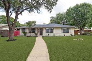 437 Summit Drive, Richardson, TX 75081