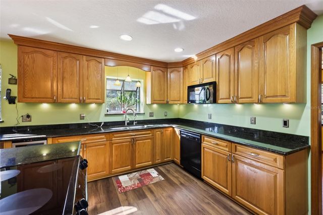 29205 OLD MILL E, Tavares, FL 32778