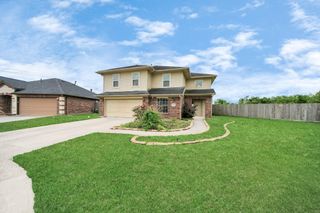 9200 Tejas Court, La Porte, TX 77571