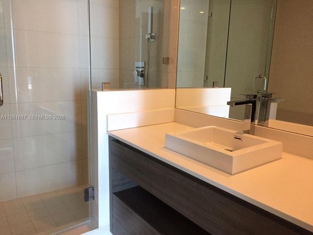 1100 S Miami Ave 2111, Miami, FL 33130