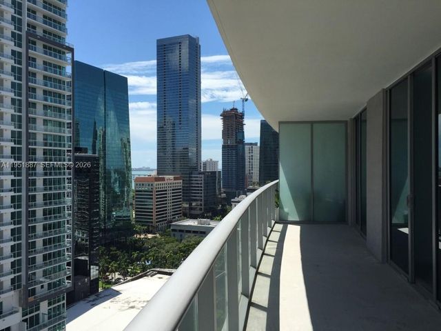 1100 S Miami Ave 2111, Miami, FL 33130