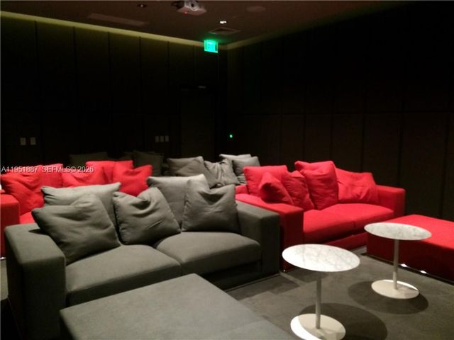 1100 S Miami Ave 2111, Miami, FL 33130