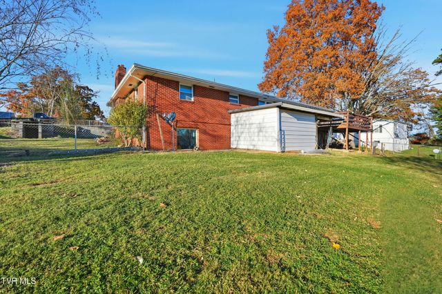 432 Dogwood Street, Mount Carmel, TN 37645