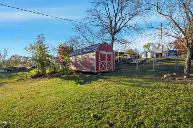 432 Dogwood Street, Mount Carmel, TN 37645