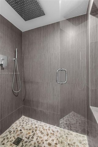 7135 Collins Ave 1025, Miami Beach, FL 33141