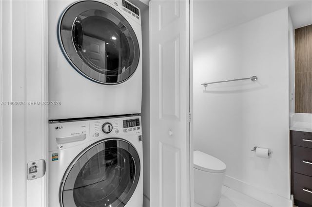 7135 Collins Ave 1025, Miami Beach, FL 33141