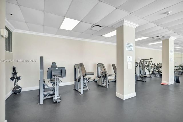 7135 Collins Ave 1025, Miami Beach, FL 33141