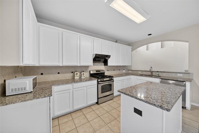 2411 Horned Owl Drive, Katy, TX 77494