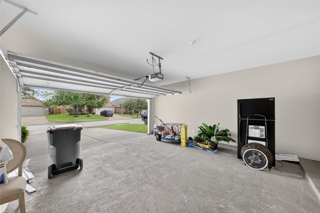 2411 Horned Owl Drive, Katy, TX 77494