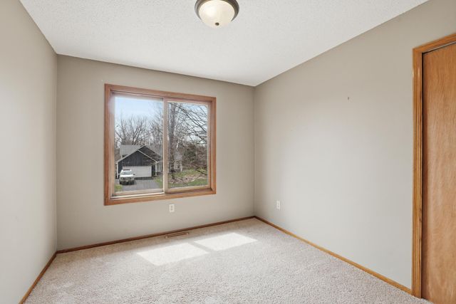 1057 Tamarack Lane, Lino Lakes, MN 55014